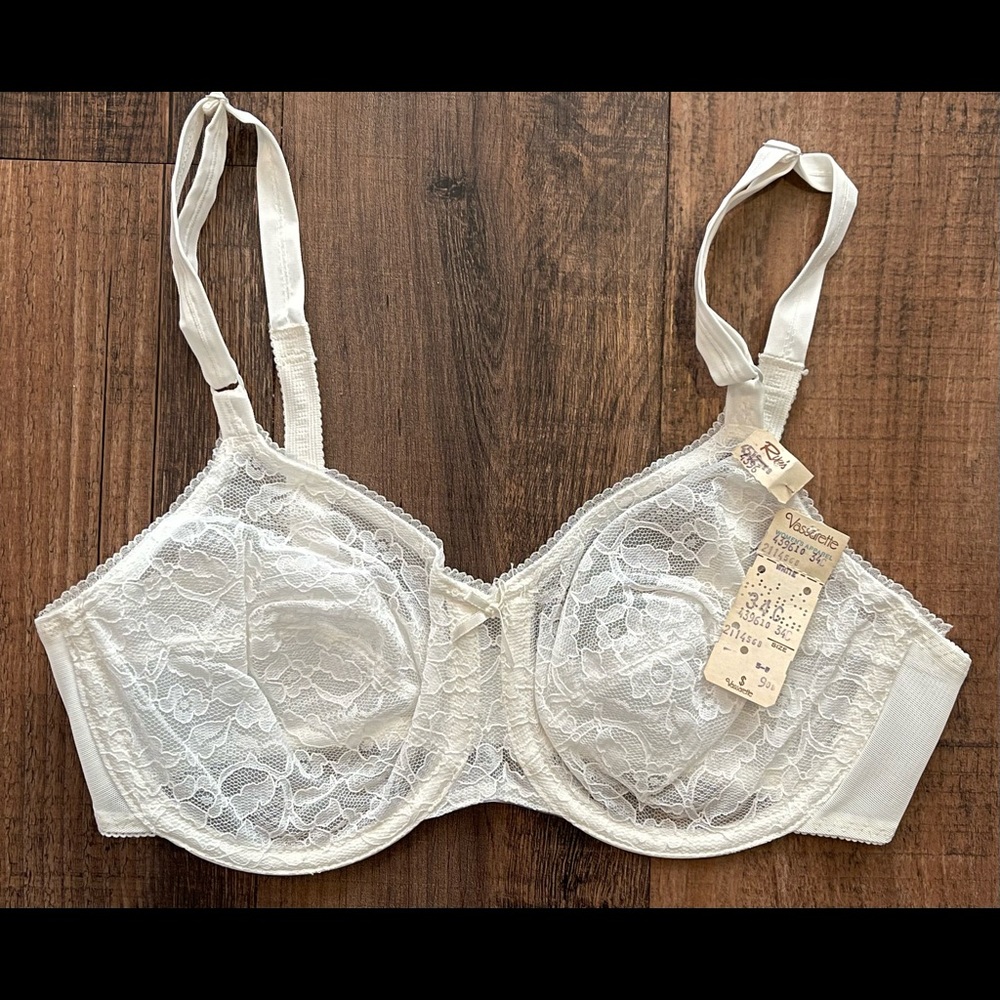 Vintage Vassarette Lace Bra Unlined Underwire 34C NOS NWT
